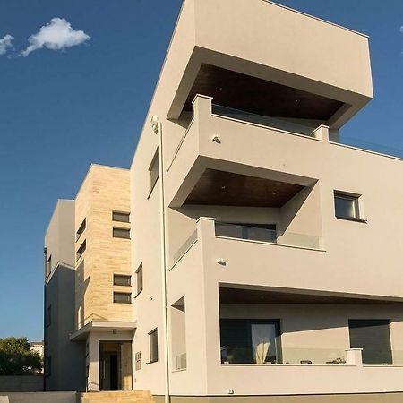 Apartmani Marinovic Задар Екстериор снимка